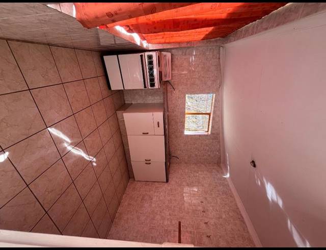 1 BEDROOM PROPERTY TO RENT IN KENSINGTON